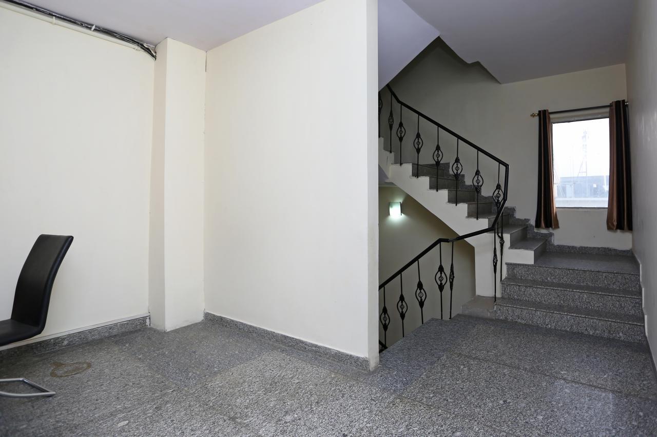 Oyo 714 Hotel De Plaza Νέο Δελχί Εξωτερικό φωτογραφία