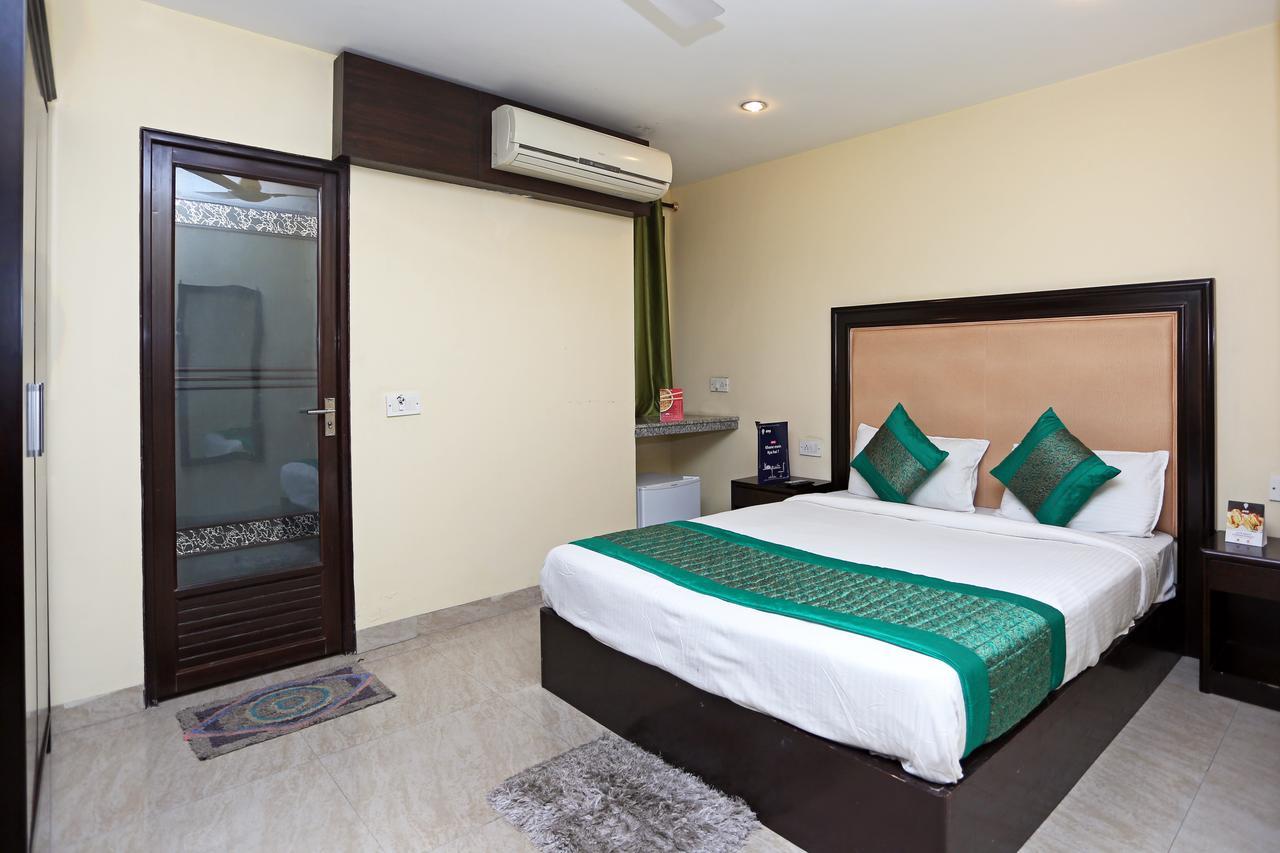 Oyo 714 Hotel De Plaza Νέο Δελχί Εξωτερικό φωτογραφία